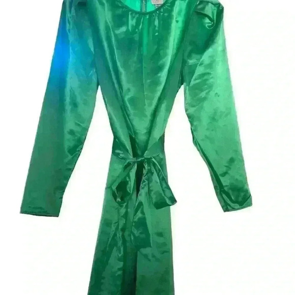 GREEN SATIN DRESS NWOT SIZE XS - Picture 3 of 6